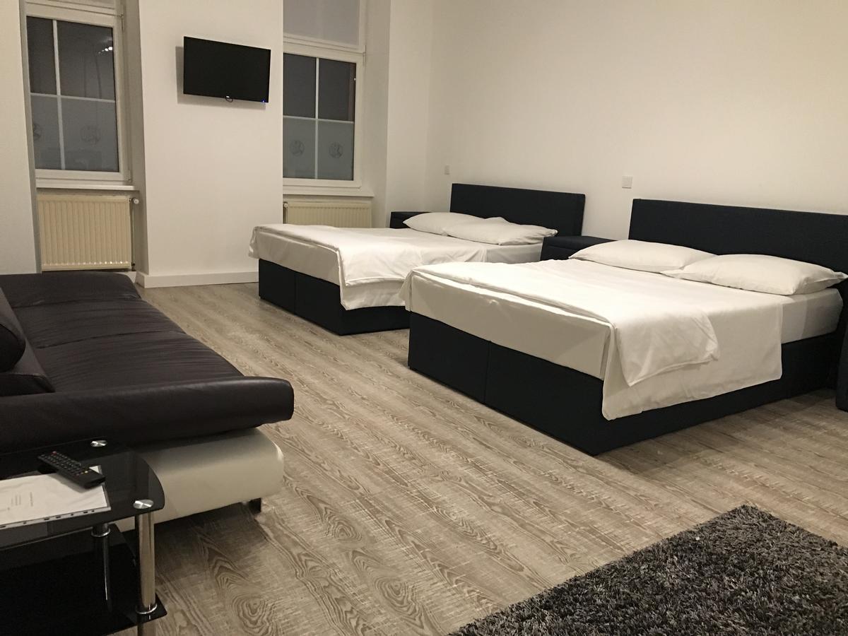 Zm Apartments Виена Екстериор снимка