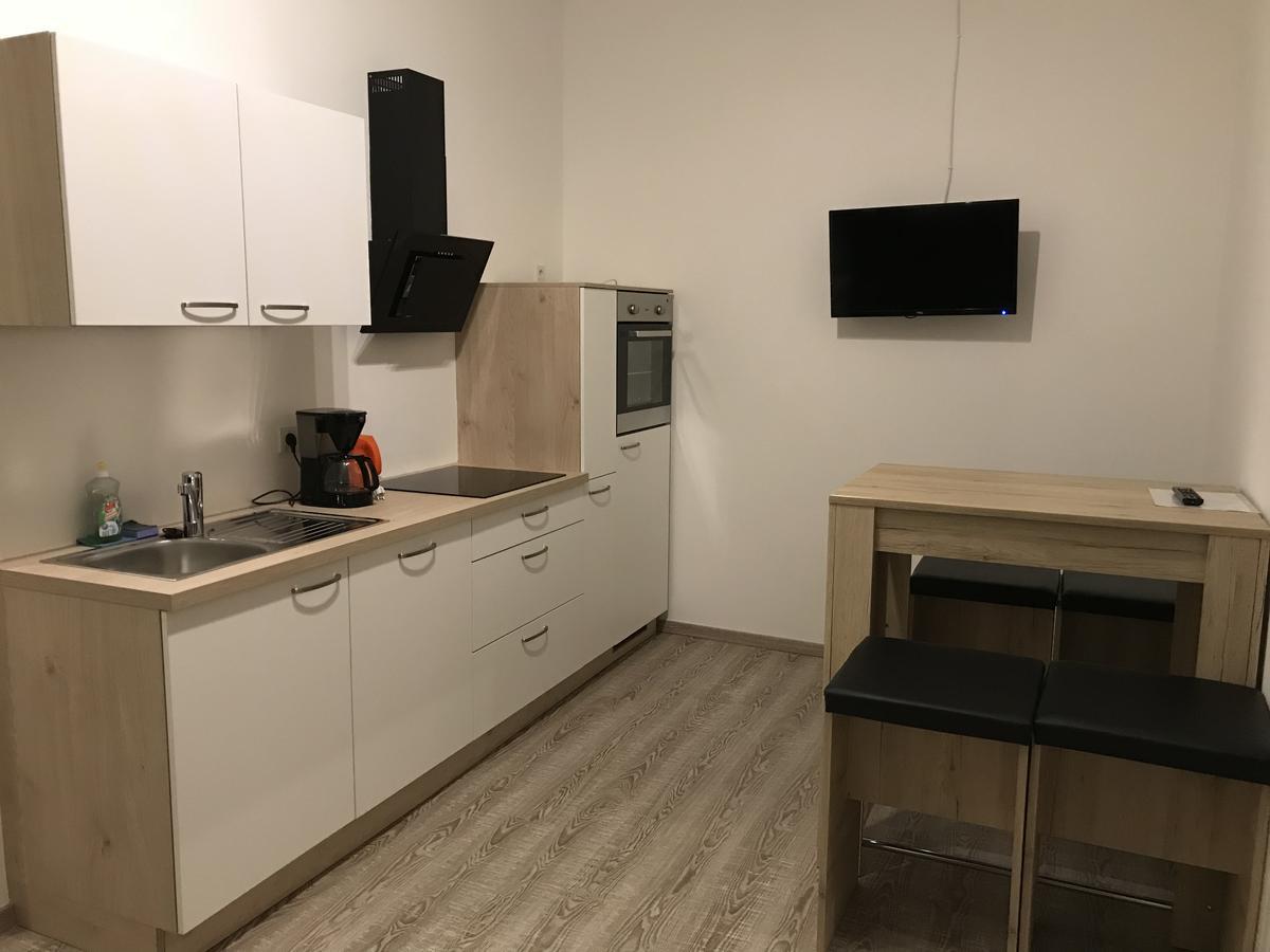 Zm Apartments Виена Екстериор снимка