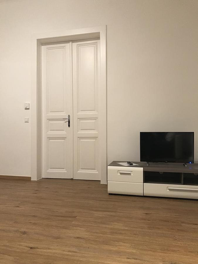 Zm Apartments Виена Екстериор снимка